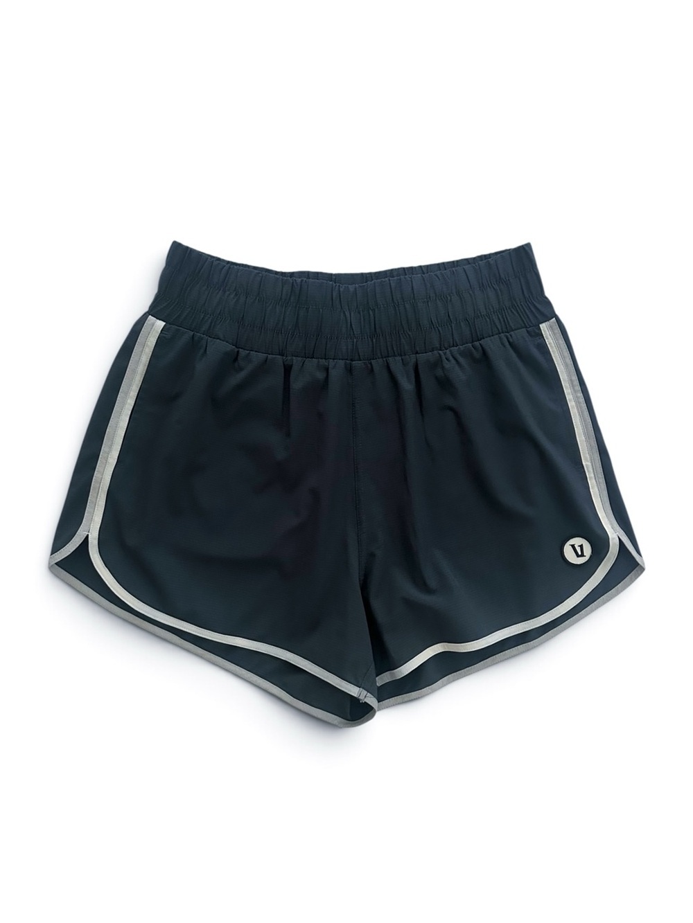 Vuori Women’s Cardiff Short Navy Medium VW3009